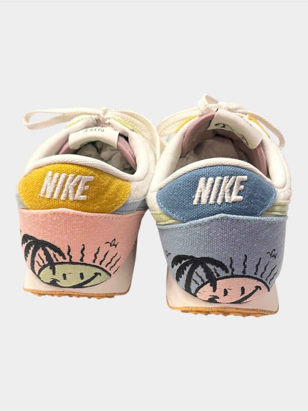 NIKE Daybreak SE Sun Club Worn Blue Sneakers Womens 9.5 DM7605-100 - Picture 5 of 10